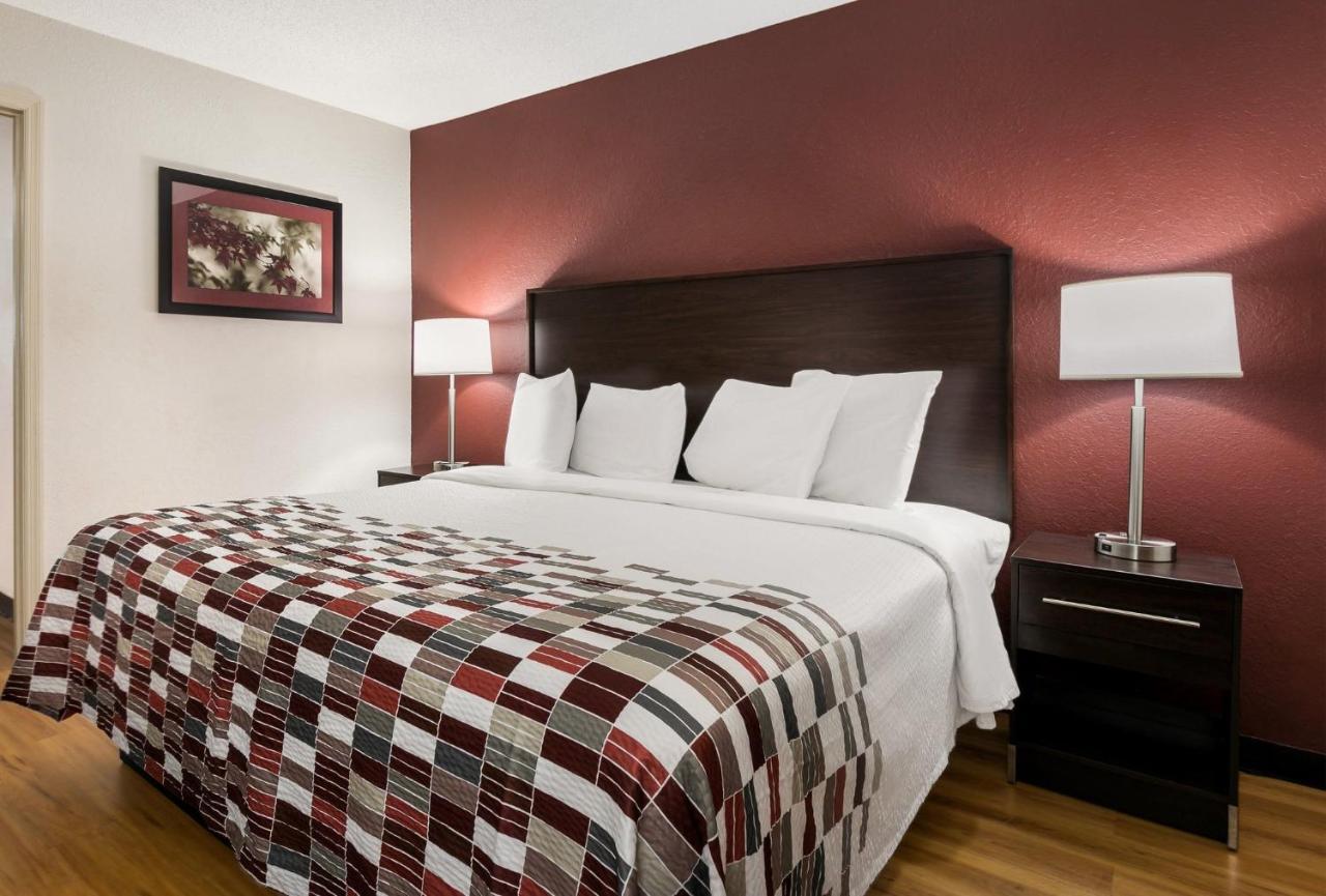 Red Roof Inn & Suites Knoxville East מראה חיצוני תמונה